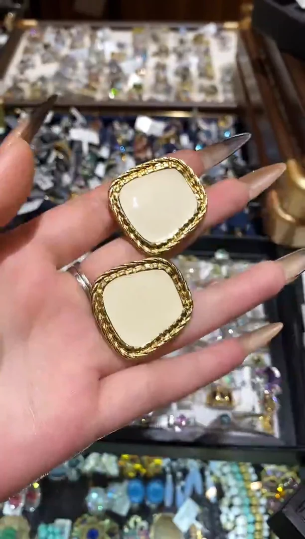 琉璃铜合金楚楚珠宝中古甄选不退换