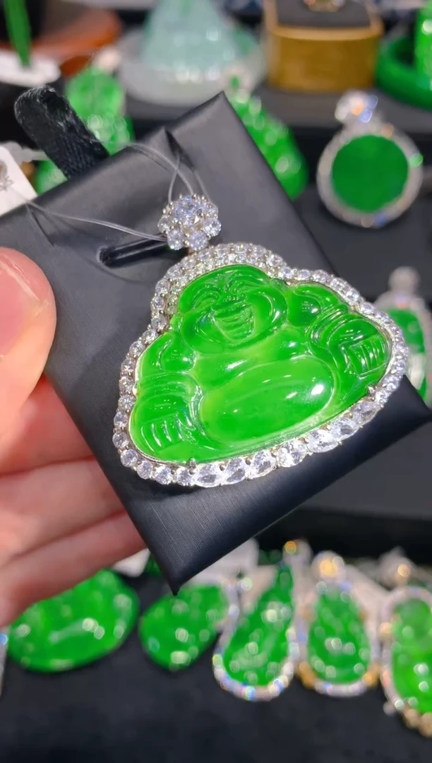 【闪购商品】翡翠颈饰银S925镶嵌佛公