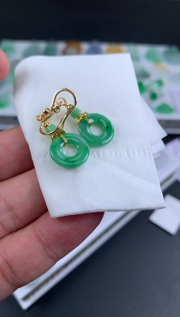 【闪购商品】翡翠耳饰未镶嵌多样性发一件