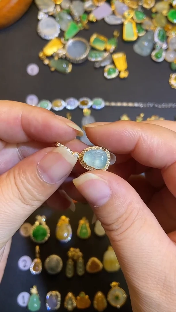 吊坠(不含链)银S925镶嵌翡翠1