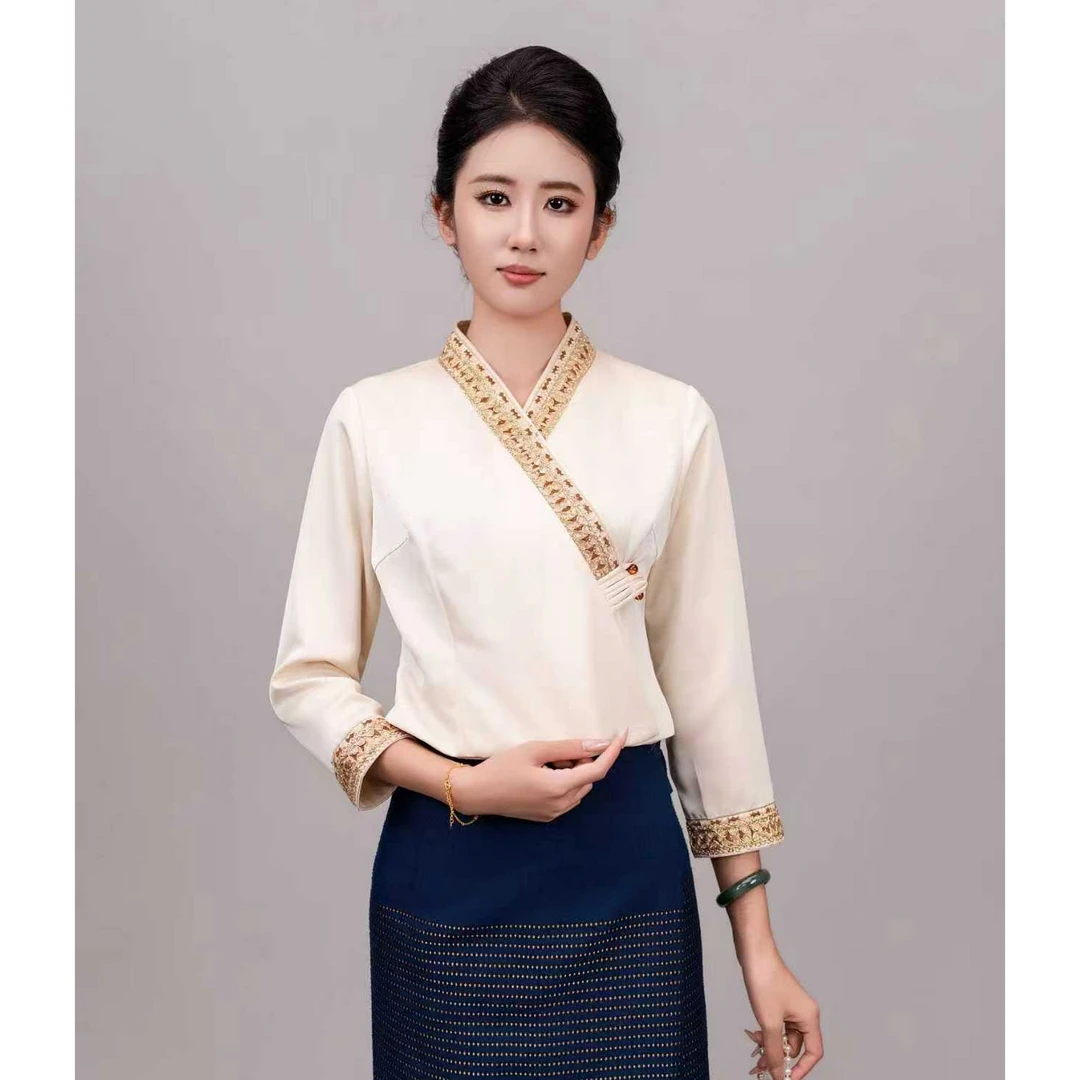 曼远套装气质女装 民族服装复古套装