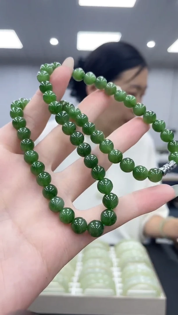 颈饰未镶嵌和田玉多样性发其一碧玉8mm z