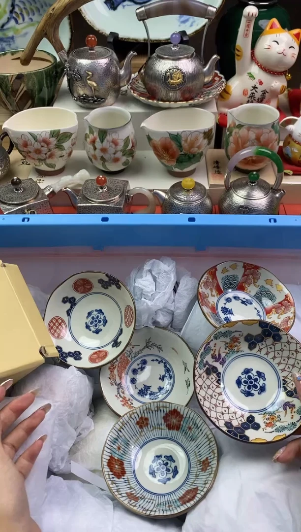 【闪购商品】瓷片隆莲瓷器欢迎大家