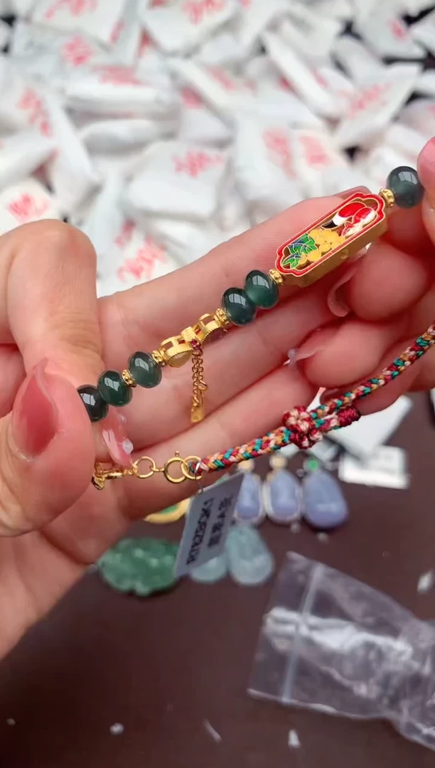 【闪购商品】翡翠手绳未镶嵌一