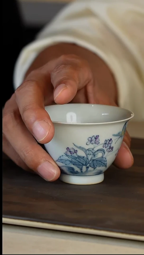 云由｜青花花蝶杯-+