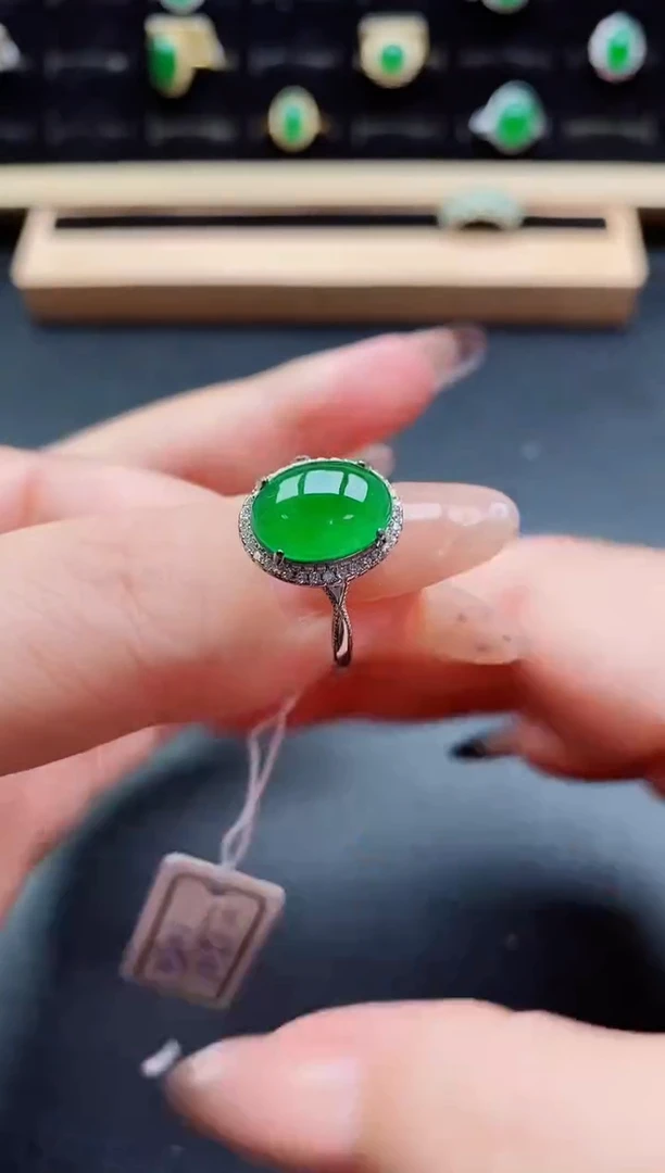 银S925镶嵌戒指翡翠1