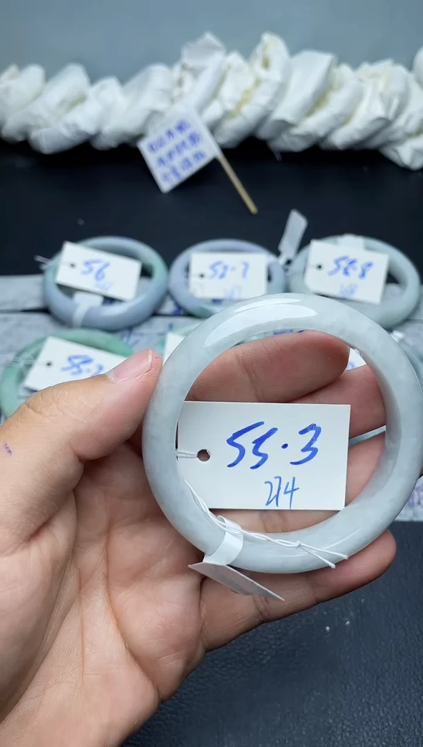 未镶嵌手镯翡翠274