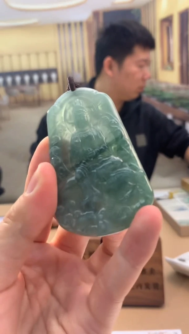 颈饰未镶嵌翡翠翡翠挂件 多样性发一件