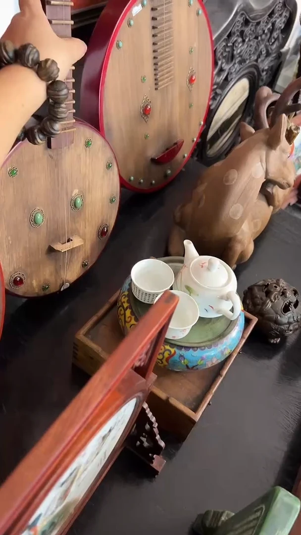 瓷片甬益轩雅玩阁