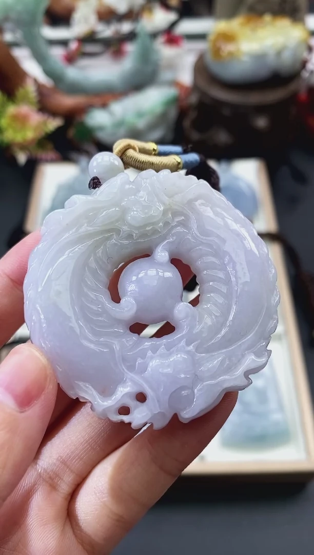 翡翠未镶嵌颈饰天然缅甸A货翡翠