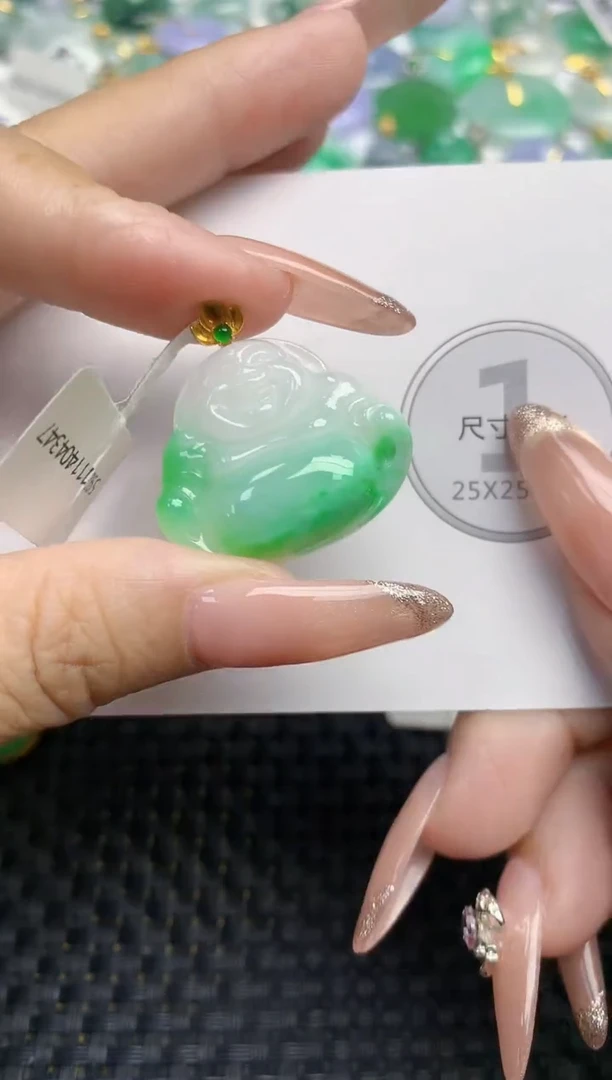 颈饰18K金镶嵌翡翠天然缅甸A货翡翠百元以上9元证书费自理