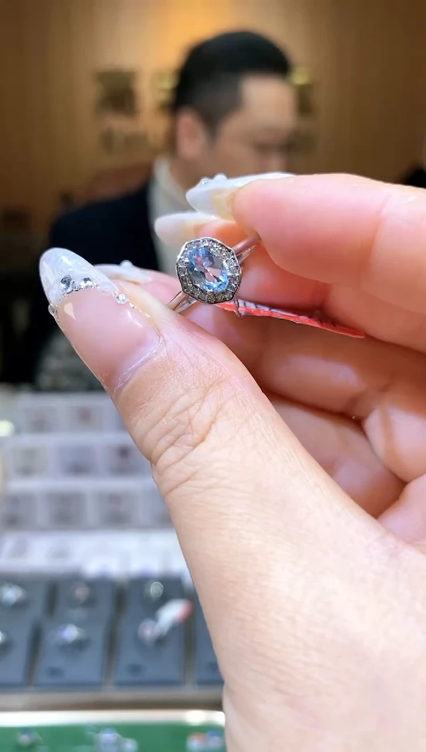 【闪购商品】海蓝宝石戒指银S925镶嵌天然海蓝宝戒指