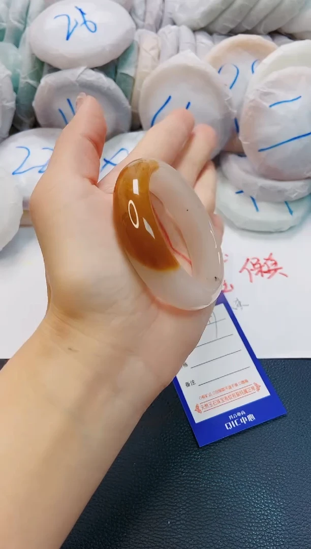 石英质玉手镯未镶嵌H47-50-51