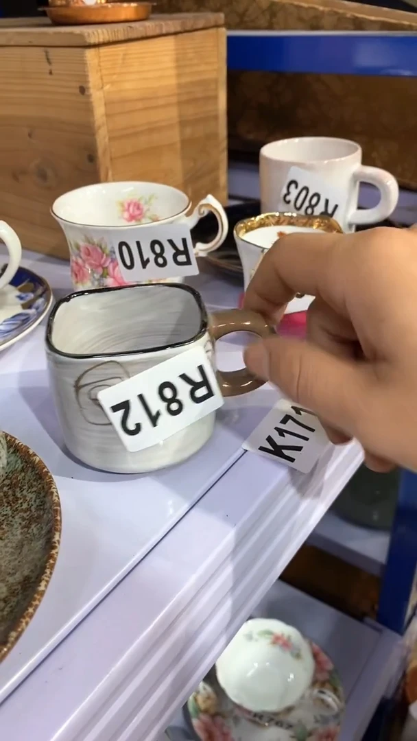 瓷片君***君812 君君君君君
