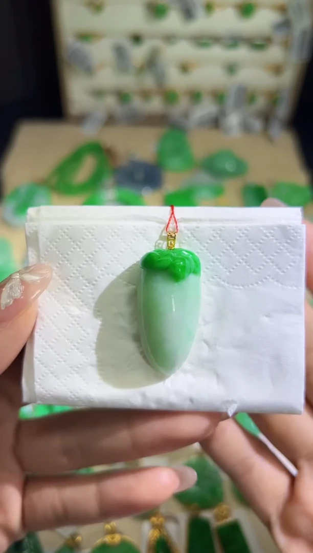 【闪购商品】翡翠颈饰18K金镶嵌Q缅料A货翡翠/支持复检/一件