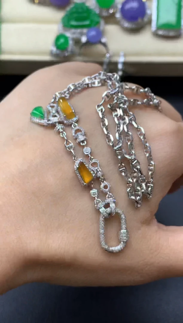 吊坠(不含链)18K金镶嵌翡翠625-中国好珍宝