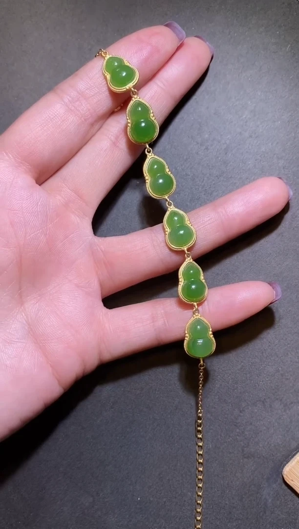 【闪购商品】和田玉手链银S925镶嵌和田葫芦手链（有黑点）