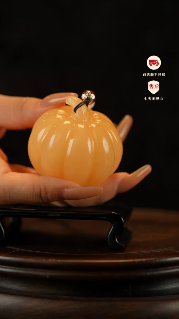 云南石金田黄福瓜手把件