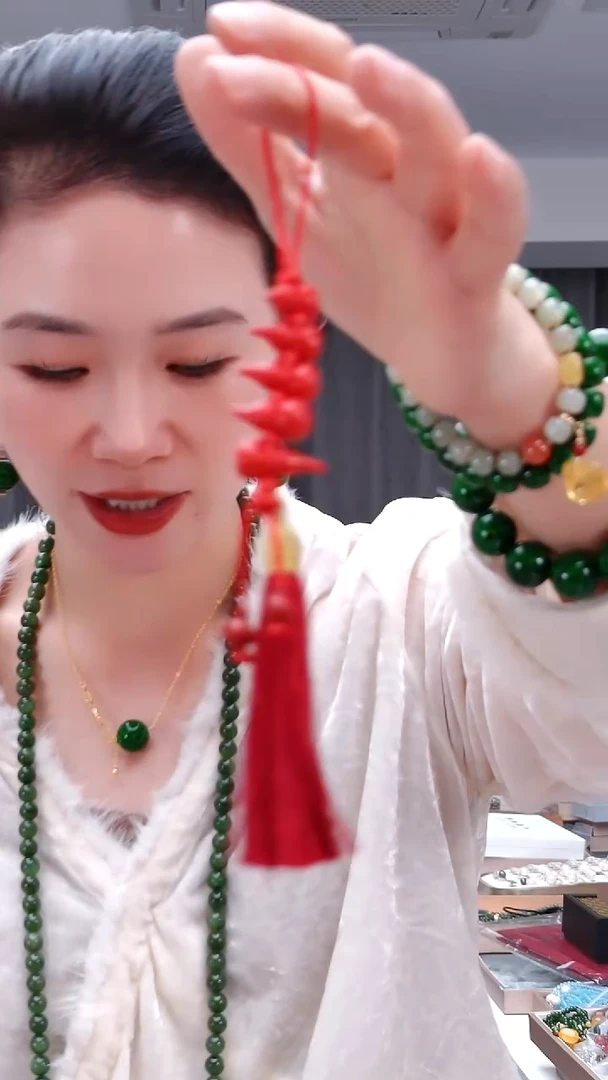 天然辰砂1675葫芦车挂