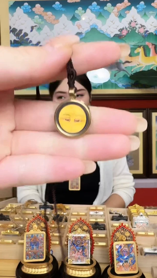 吊坠文老师-热贡纯手绘周毛