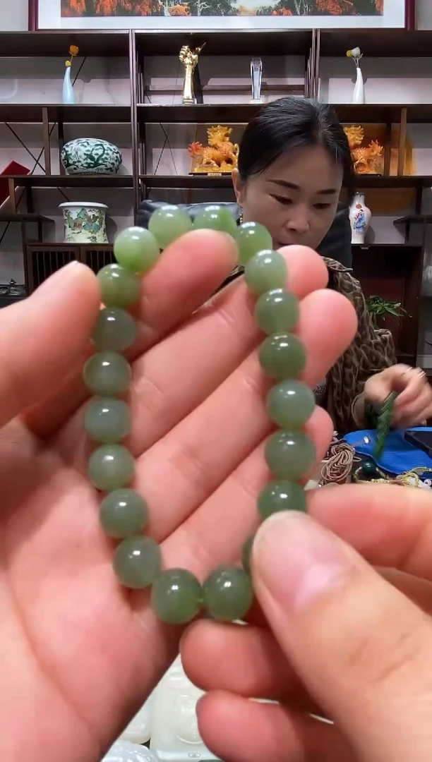 未镶嵌手串和田玉