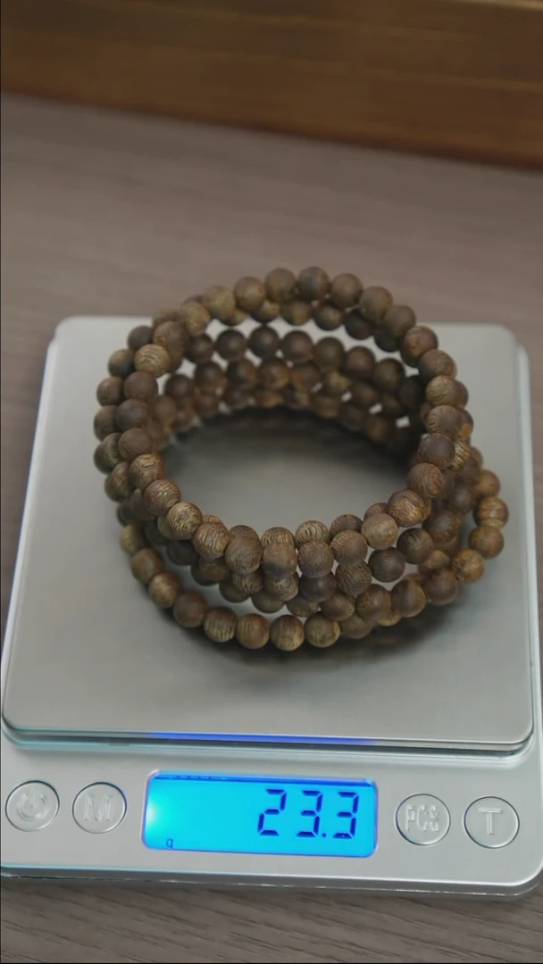 沉香手串牛*爷海南尖峰岭虫漏卡6多圈手串99沉