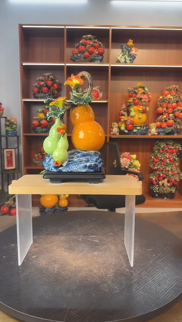 陶瓷有底座三葫芦摆件