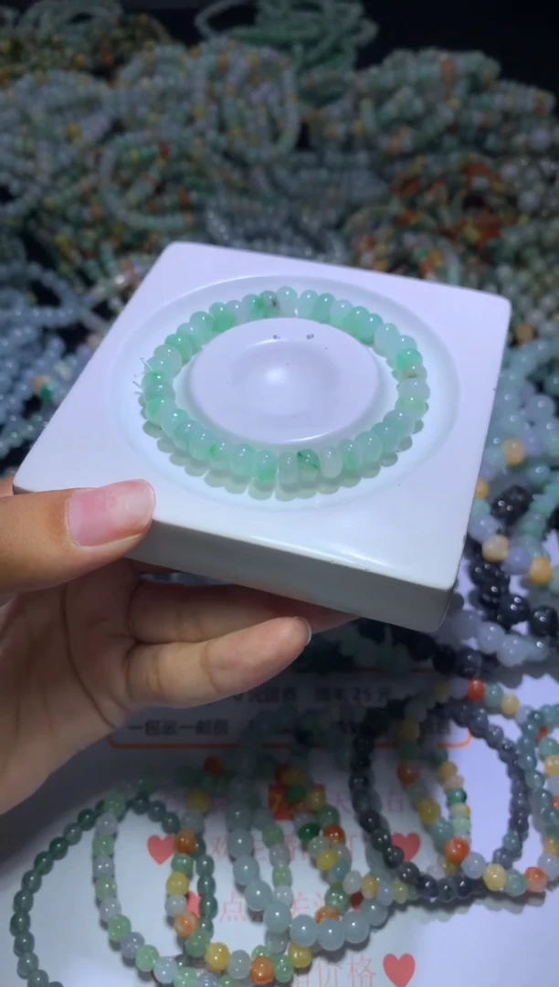 翡翠挂件未镶嵌MJX045682