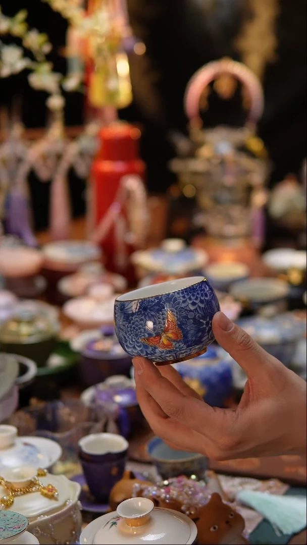 【闪购商品】万花蝶恋花罗汉杯