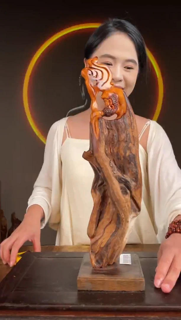 柏木（崖柏）手工摆件,先抢先得! 编号:95