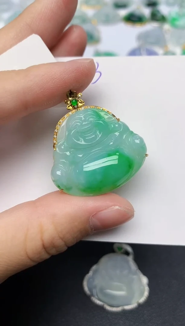 颈饰18K金镶嵌翡翠天然缅甸A货翡翠百元以上9元证书费自理
