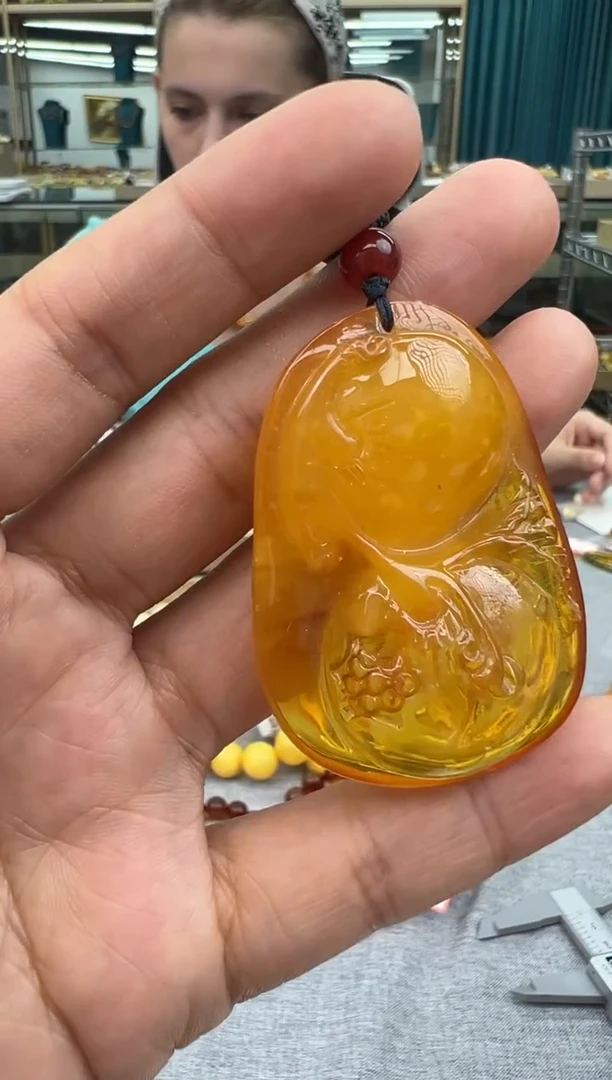 未镶嵌颈饰琥珀98秒拍号假一罚十