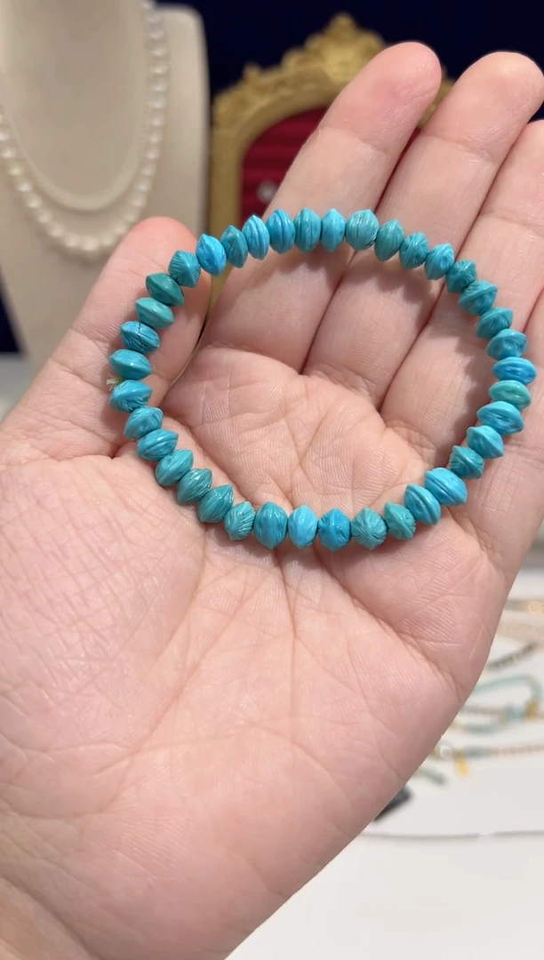 未镶嵌绿松石手链财***宝精美绿松石手链