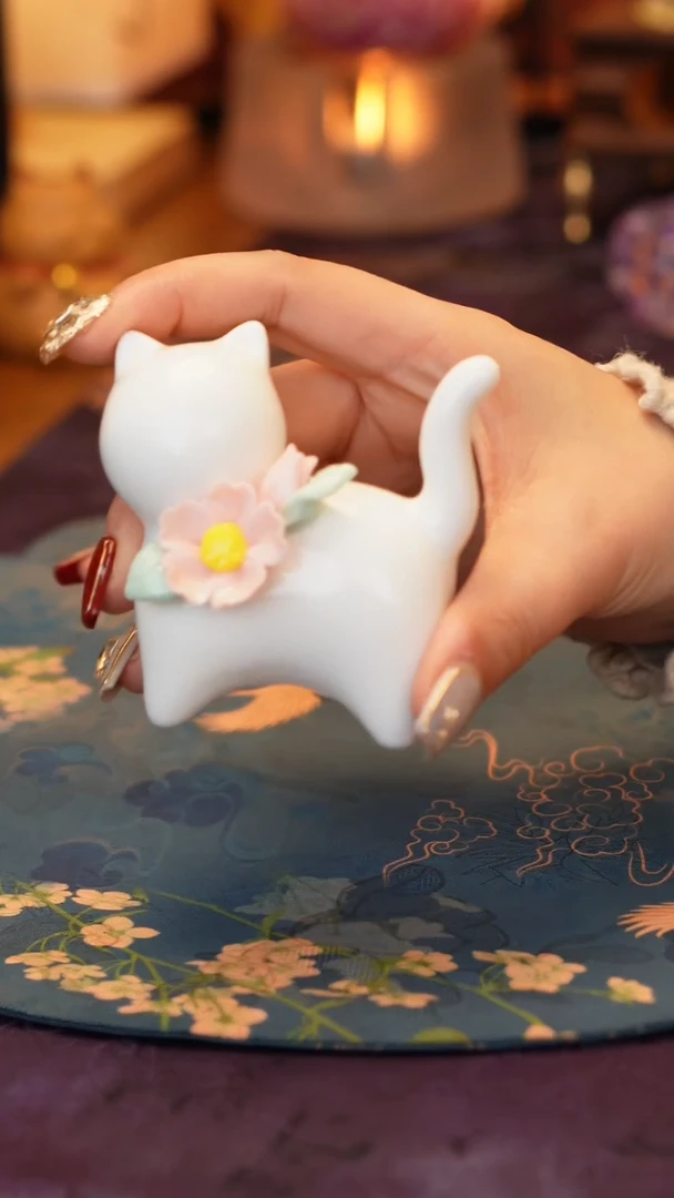 【闪购商品】猫咪摆件·······