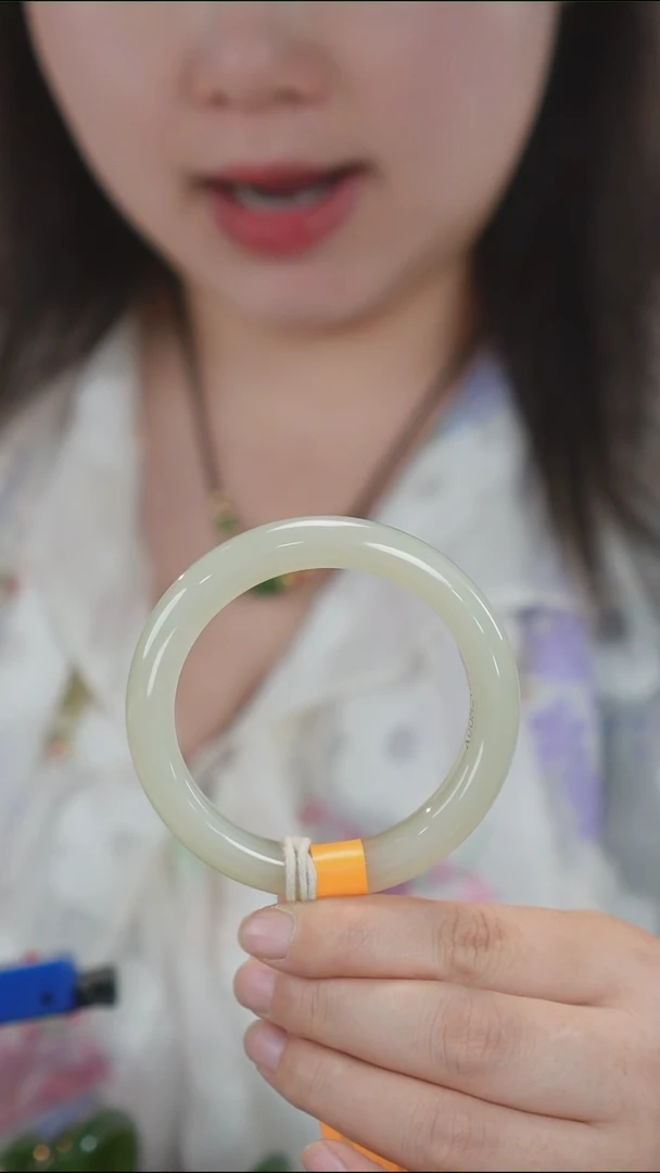 和田玉手镯未镶嵌38【柚子来啦】和田玉拍一发一57