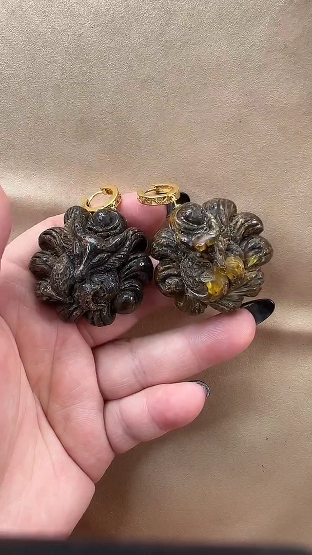 琥珀颈饰未镶嵌耳环