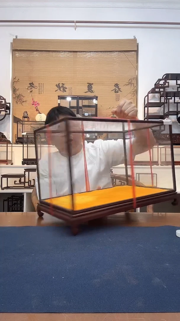 红酸枝木类木雕款च****र玻璃罩645