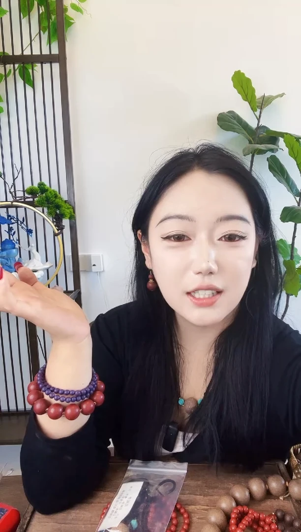 泥塑芳华香方耳坠一对