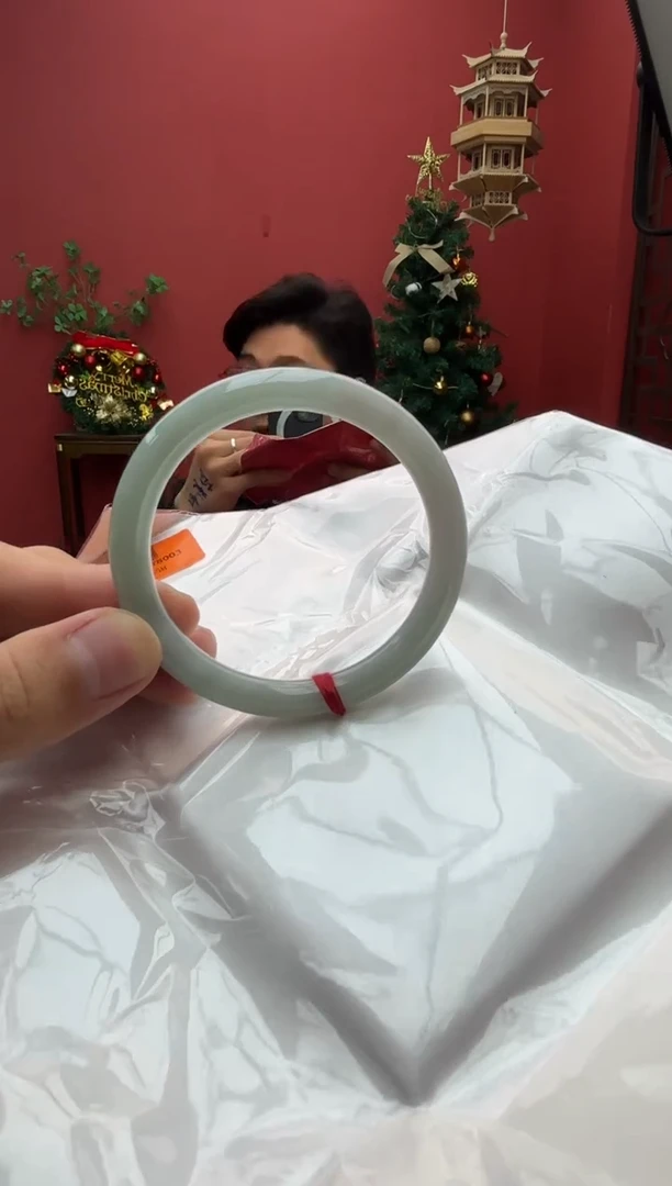 未镶嵌手镯（圆镯）翡翠翡翠手镯15