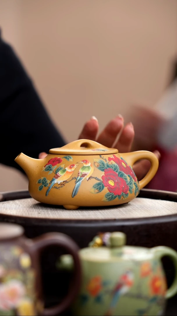 茶壶紫砂蟹黄段景舟石瓢泥绘双喜临门