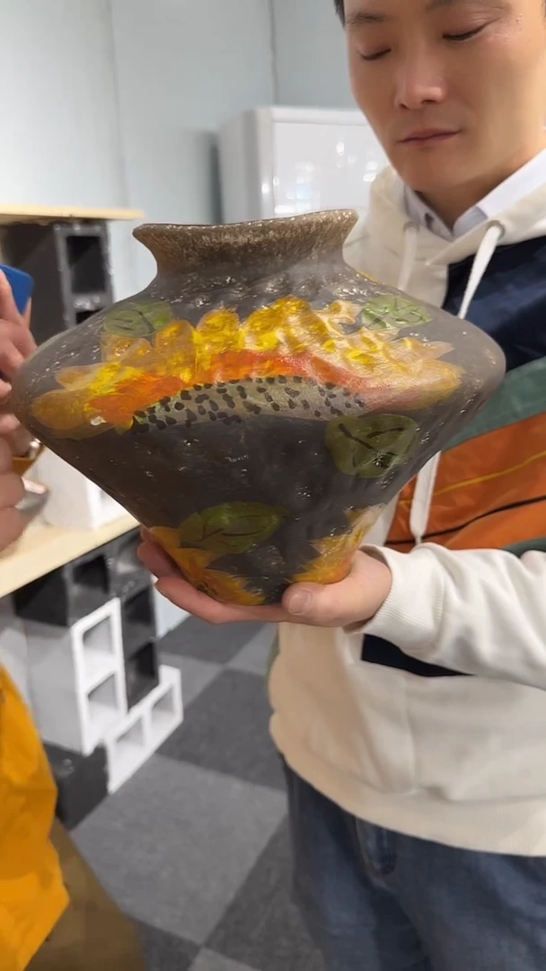 向日葵油画风陶瓷瓶