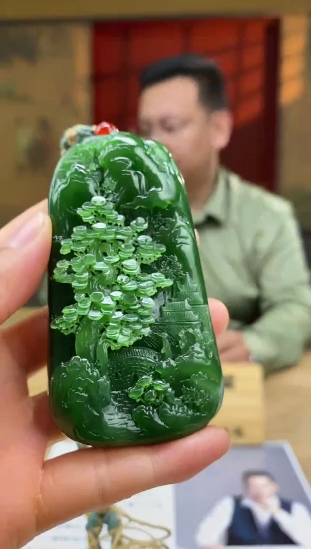 和田玉未镶嵌颈饰D955