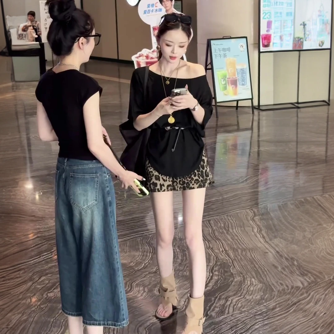 气质一整套夏季穿搭女松弛感宽松显瘦T恤女超好看豹纹半身裙套装