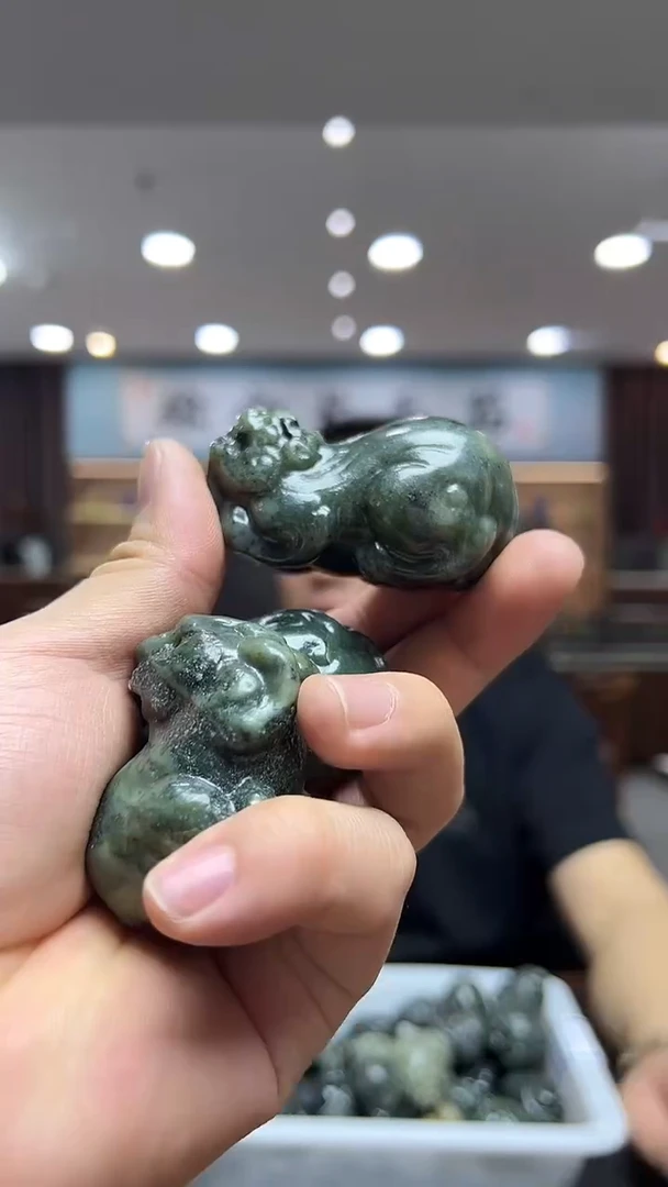 未镶嵌和田玉把件貔貅-多样性发货其中发一