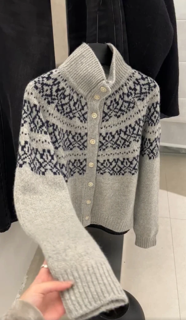 费尔岛高领毛衣外套女士冬北欧风复古慵懒风毛针织开衫潮大码2025