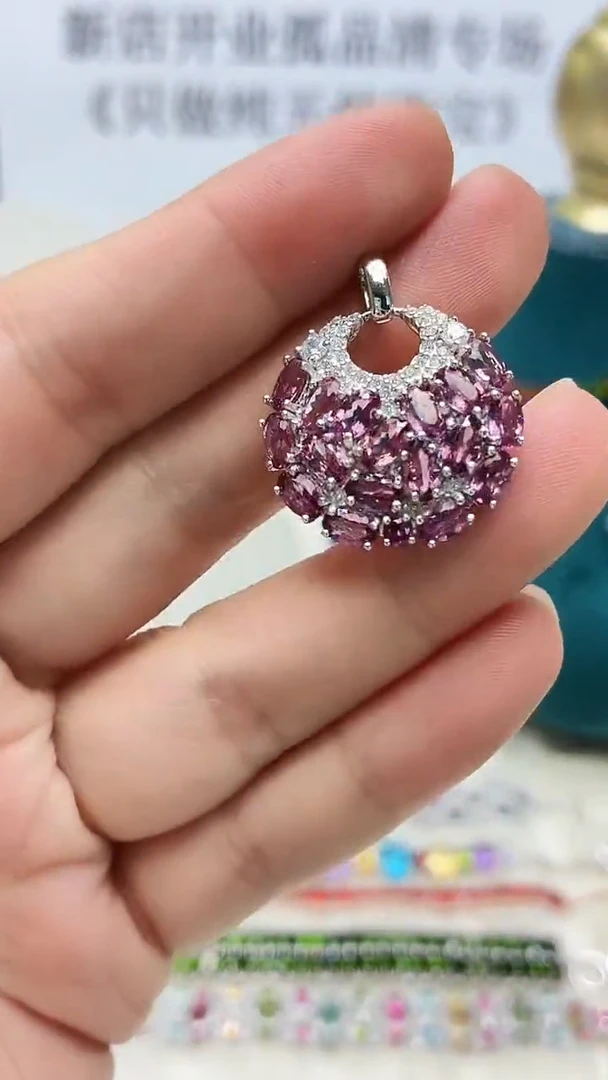 银S925镶嵌吊坠石榴石544ZB1129产品一个（多样性）