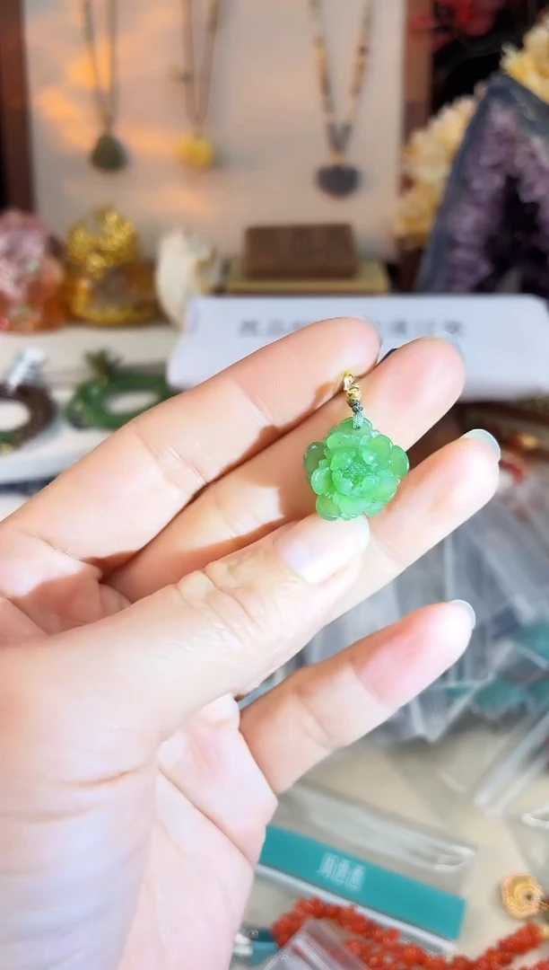 未镶嵌和田玉吊坠@@F921D019911