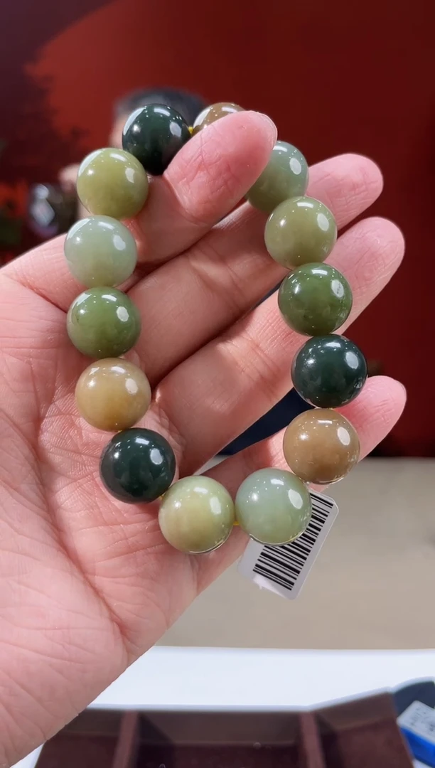 【闪购商品】定制和田玉多样性发货拍一发一