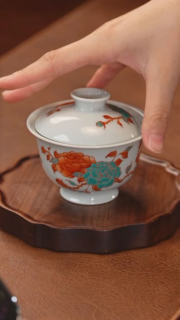 SF0004红绿彩玫瑰盖碗