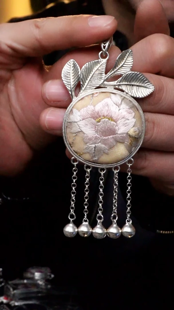 【闪购商品】织绣046高吉文创 直播老绣